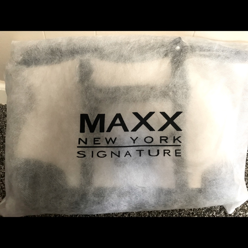 Maxx New York Signature purse w/ protective cover